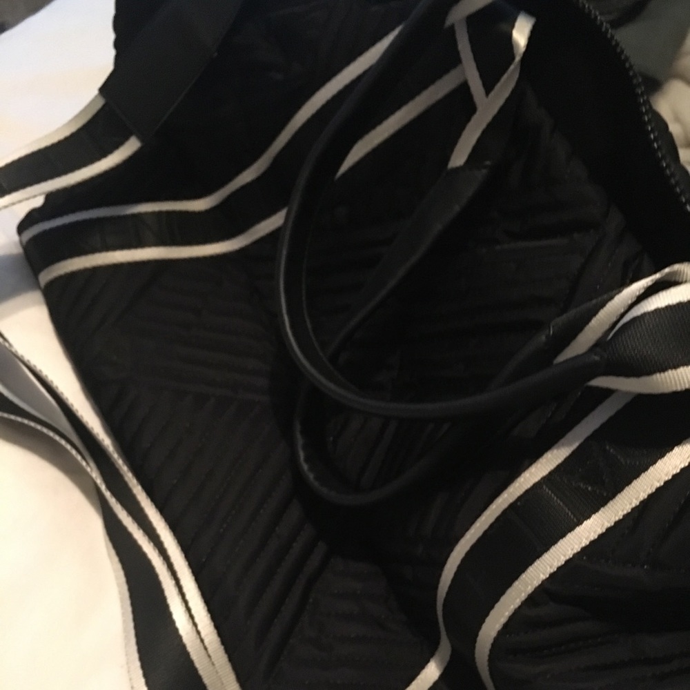 Kendall & Kylie Tote Bag